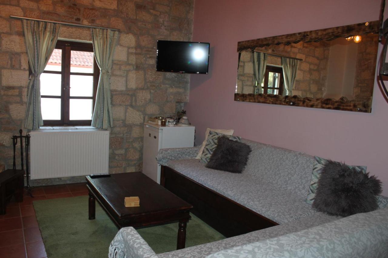 Saint George Hotel Kalávrita Kültér fotó