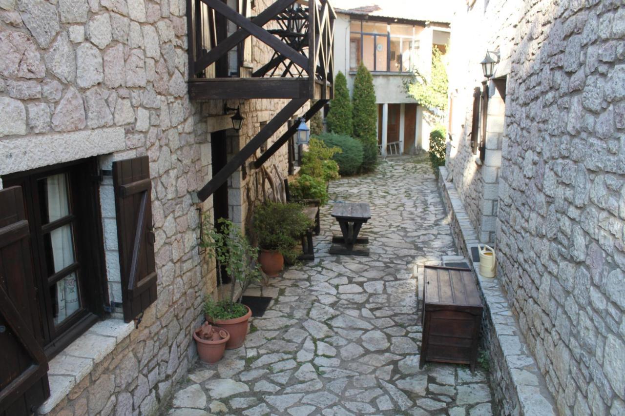 Saint George Hotel Kalávrita Kültér fotó